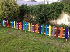 Фото забора из штакетника в Анапе